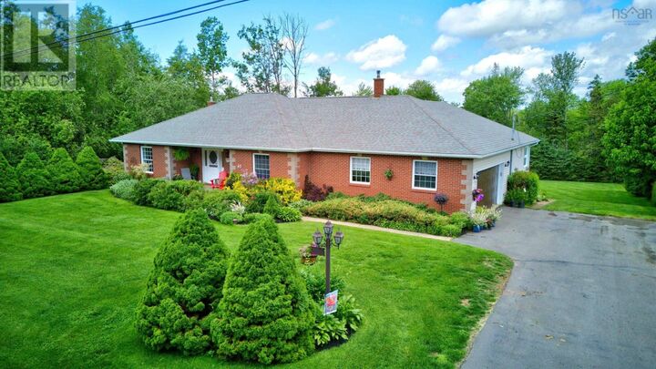 Property Photo:  45 Glenabbey Drive  NS B6L 3L1 