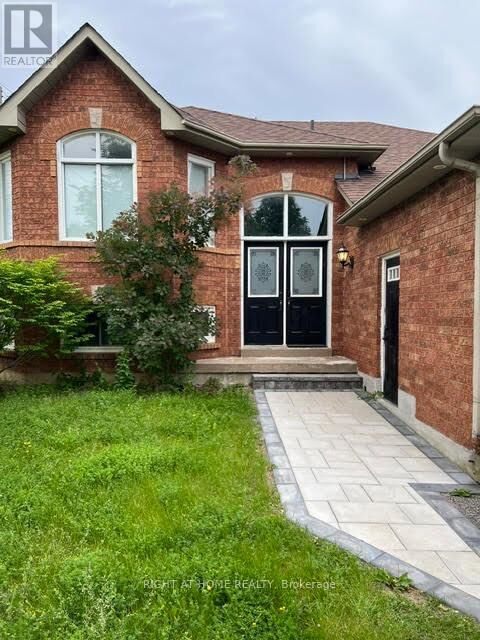 Property Photo:  2023 Valewood Court  ON L1G 7X9 