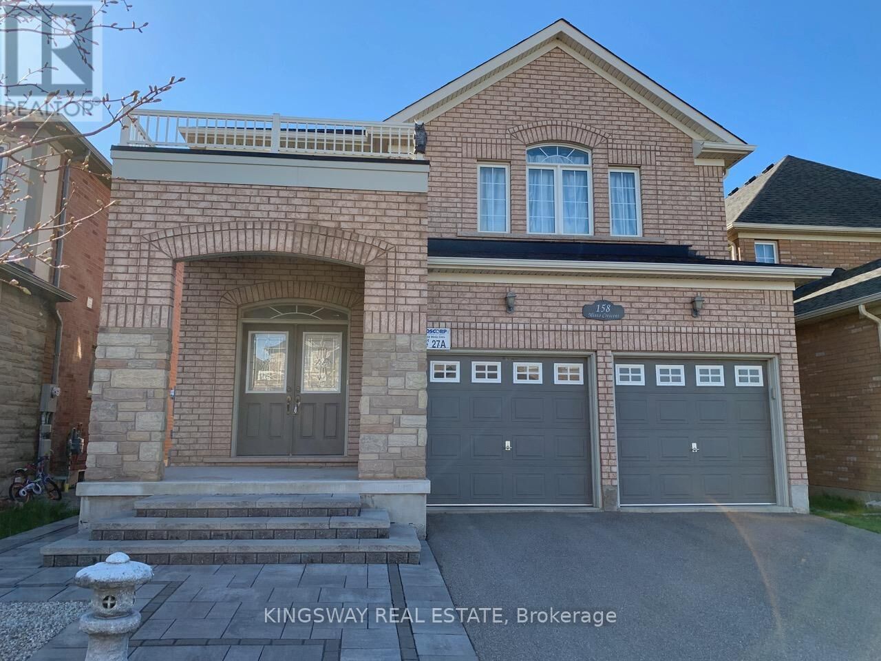 Property Photo: 158 Minto Crescent ON L9T 7P5