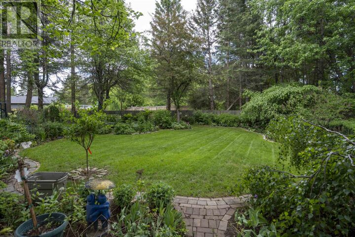 Property Photo:  2100 Whitegates Dr  ON P7K 1G2 