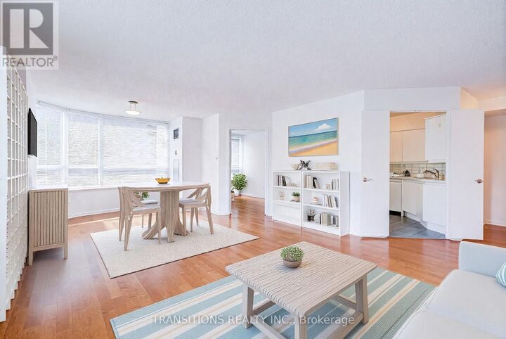 Property Photo:  25 Maitland Street 610  ON M4Y 2W1 
