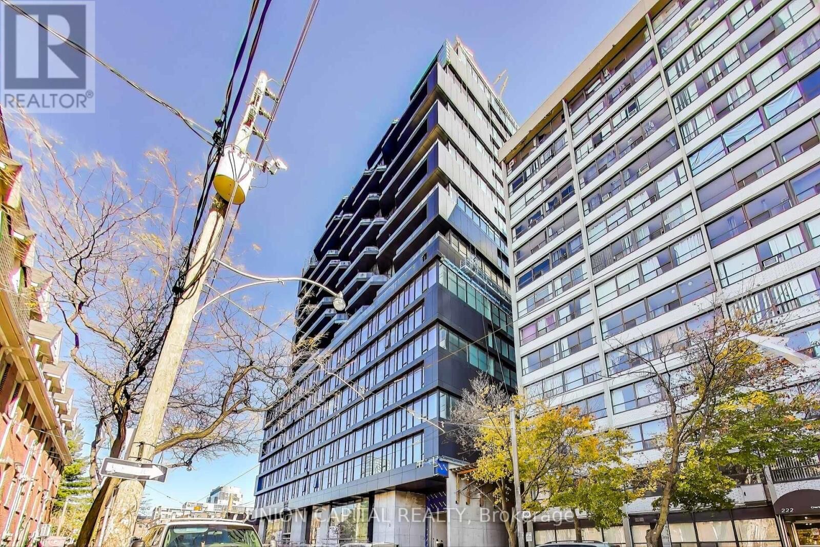 Property Photo:  195 McCaul Street 502  ON M5T 1W6 