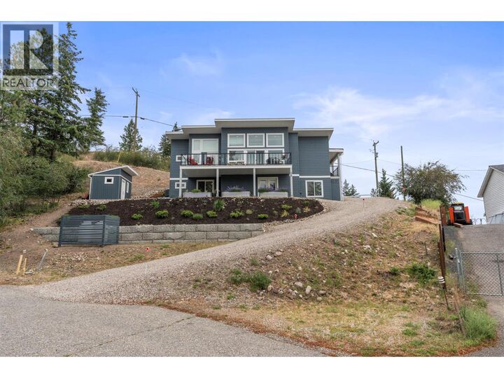 36 Spruce Drive — photo 1