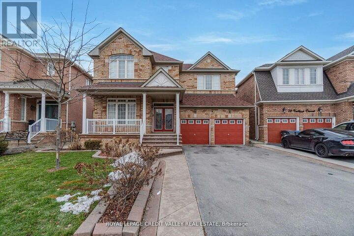 Property Photo: 18 Trailhead Crescent ON L6R 3H3