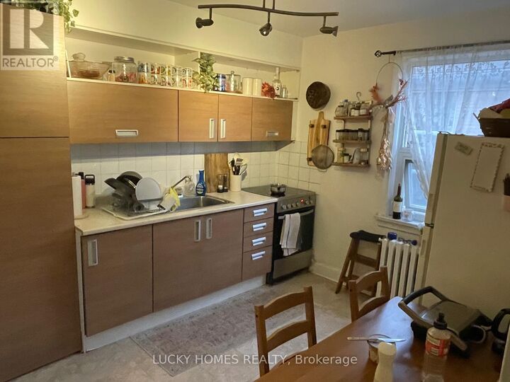 Property Photo:  1143 O'Connor Drive East  ON M4B 2T5 