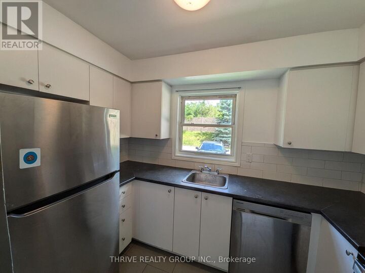 Property Photo:  470 Second Street 29  ON N5V 3X4 