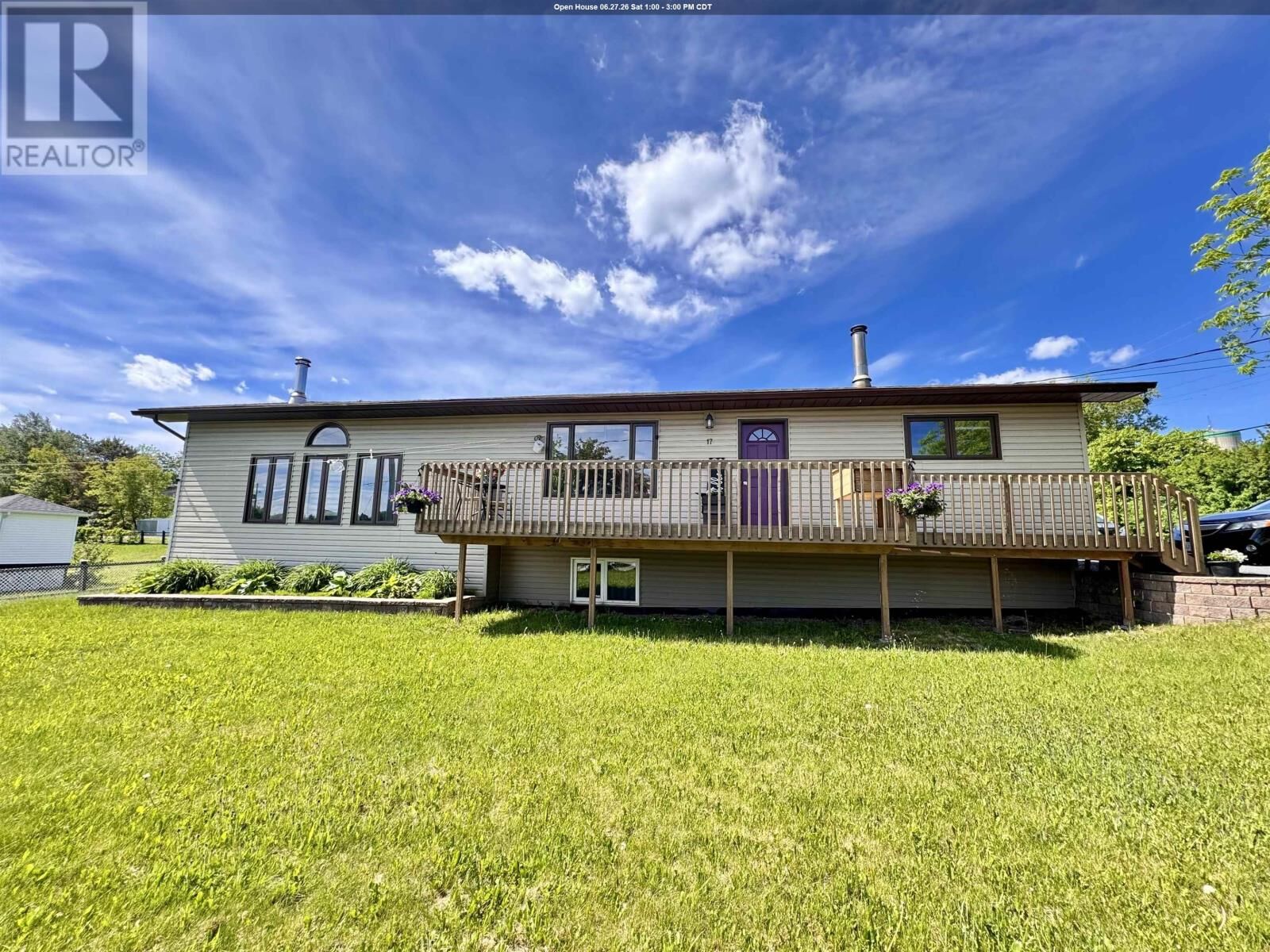 Property Photo:  17 Kenora Rd  ON P0V 2M0 