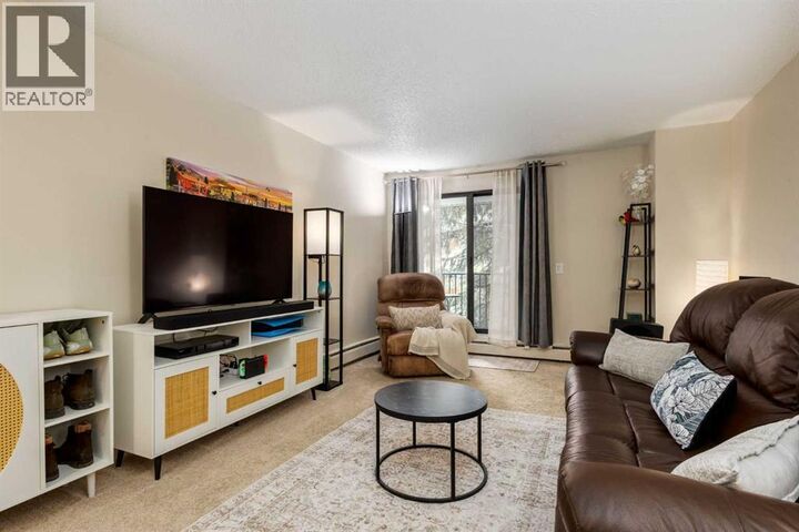 Property Photo:  13045 6 Street Southwest  AB T2W 5H1 