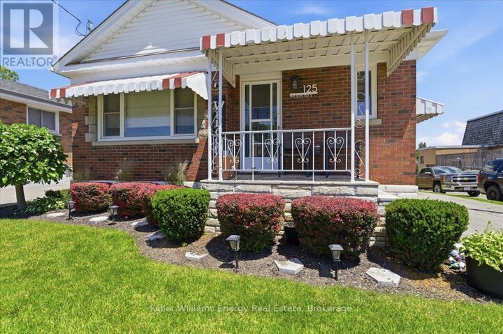 Property Photo:  125 Wilson Road South  ON L1H 6B9 