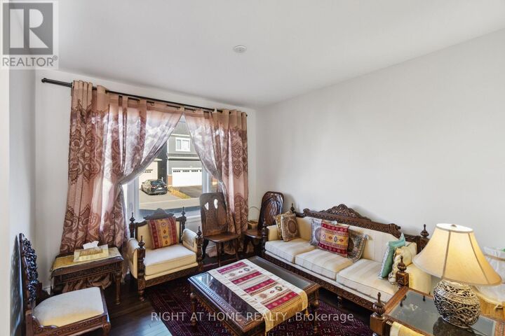 Property Photo:  503 Ponthieu Circle  ON K1W 1E6 