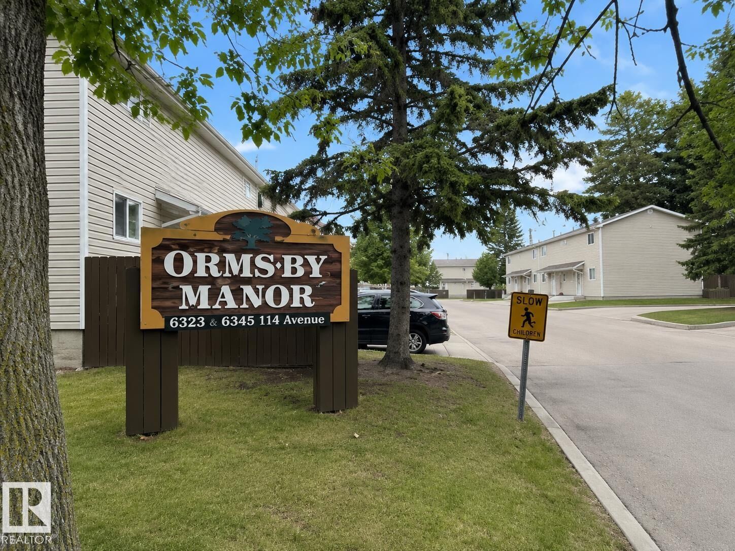 Property Photo:  6348 180st NW  AB T5T 2J6 