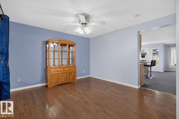 Property Photo:  1770 Turvey Bend Bend NW  AB T6R 2W6 