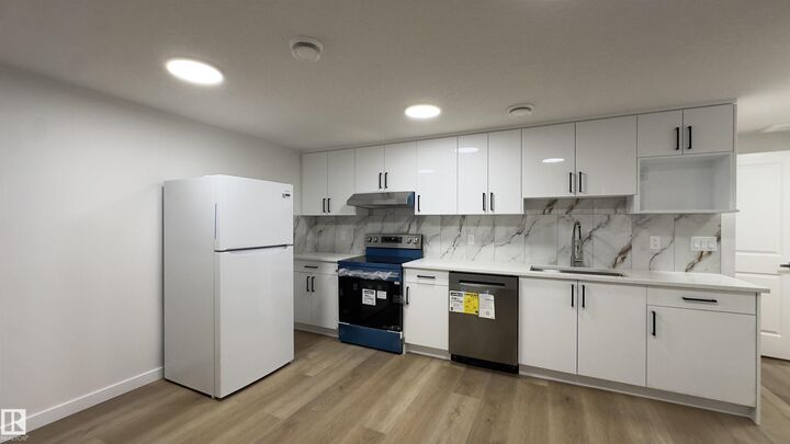 Property Photo: 3548 Erlanger Link NW Bsmt AB T6M 1J5
