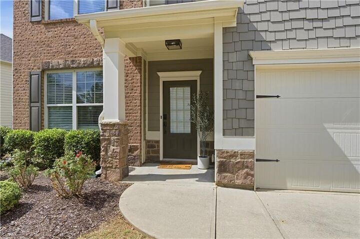 Property Photo: 5750 Palmtree Pass GA 30040