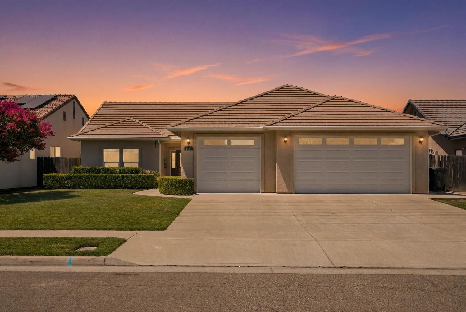 Property Photo:  1980 Academy Avenue  CA 93274 
