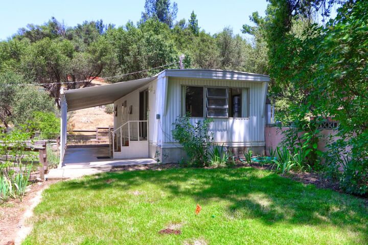 Property Photo: 39670 Highview Drive CA 93644