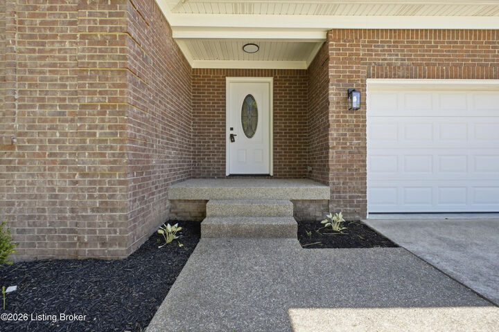 Property Photo:  12312 Bristol Bay Pl  KY 40245 