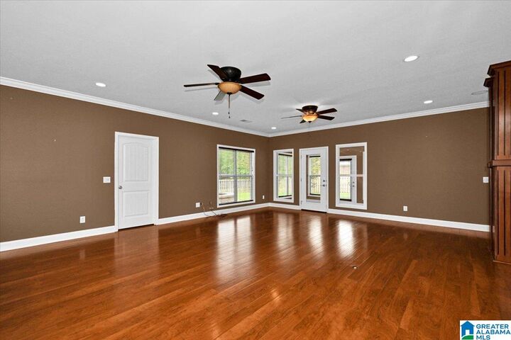 Property Photo:  2956 SE Phelan Circle  AL 35077 
