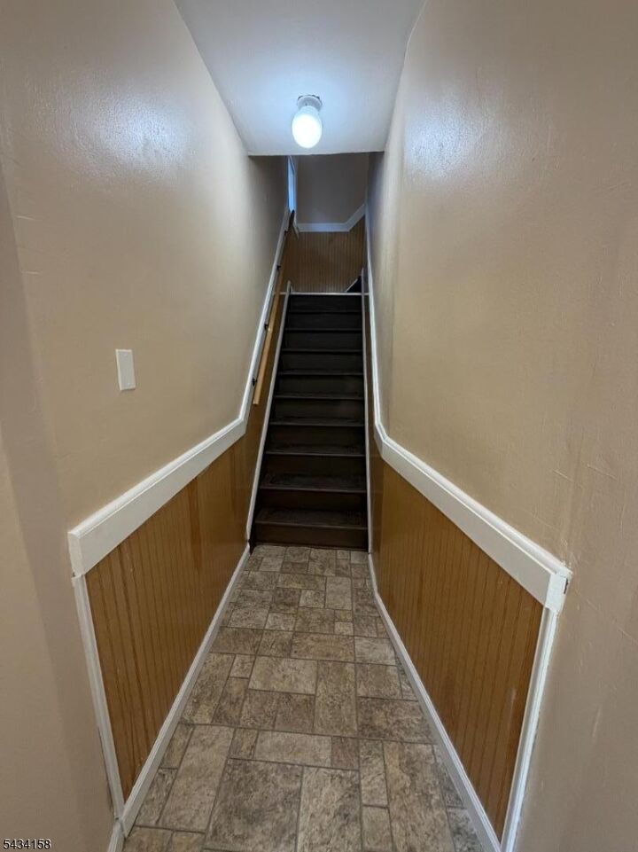 Property Photo:  347 Willow Ave 2  NJ 07027 
