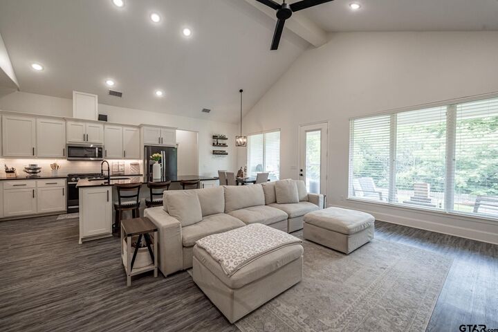 Property Photo: 1134 Nate Circle TX 75757