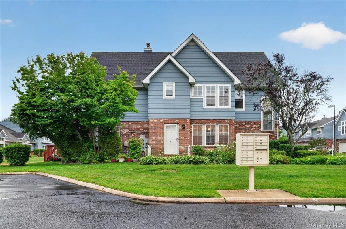 Property Photo:  41-43 Broadlawn Drive 41 And 43  NY 11722 