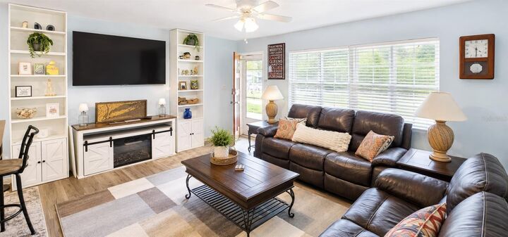 Property Photo:  12346 114th Street  FL 33778 