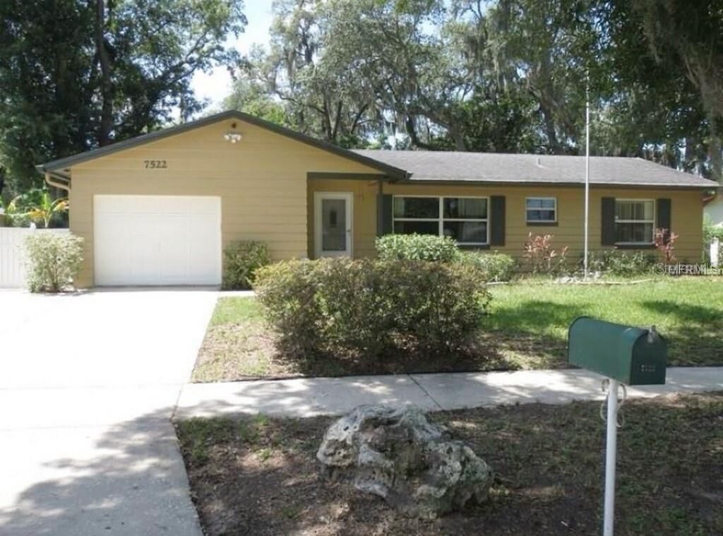 Property Photo:  7522 Laurel Springs Drive  FL 32792 