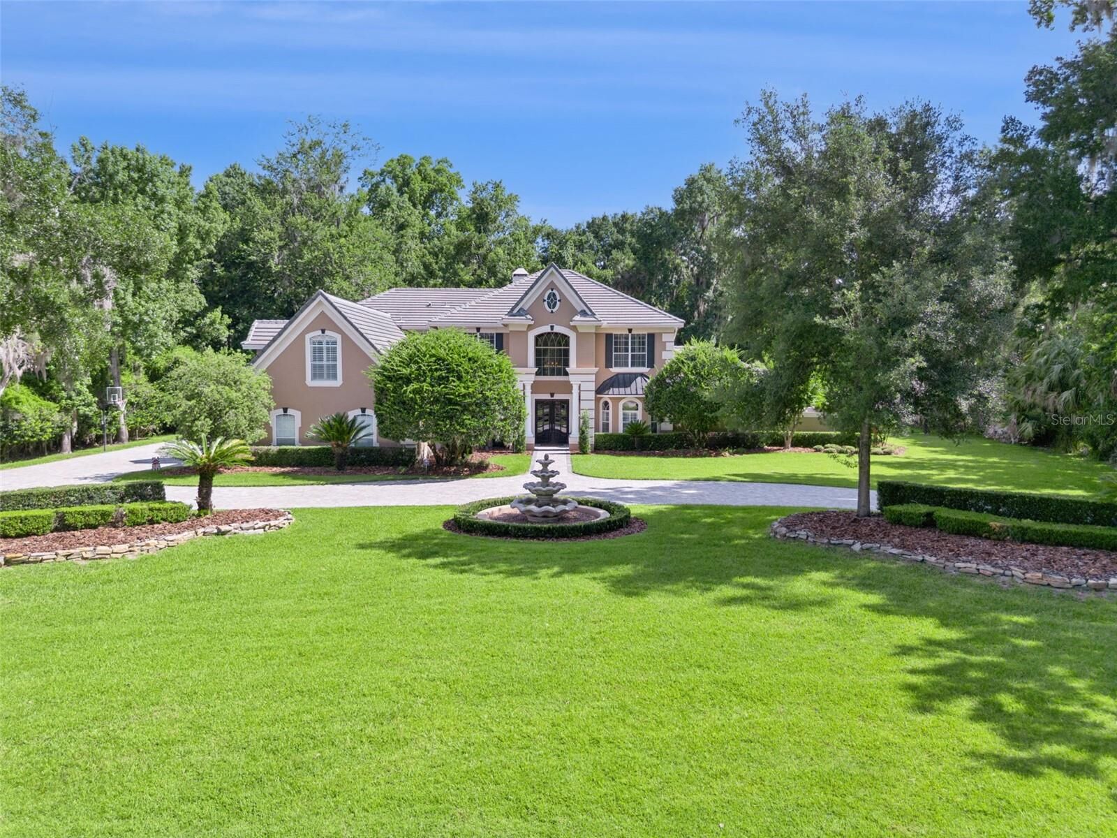 Property Photo:  1726 Bridgewater Drive  FL 32746 