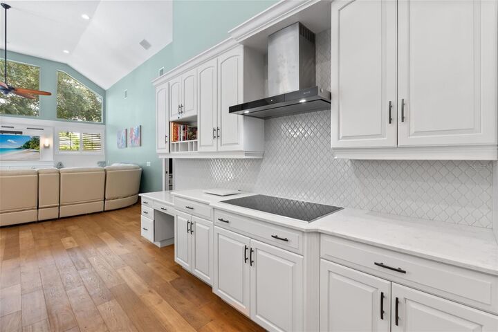 Property Photo: 149 Cherry Creek Circle FL 32708