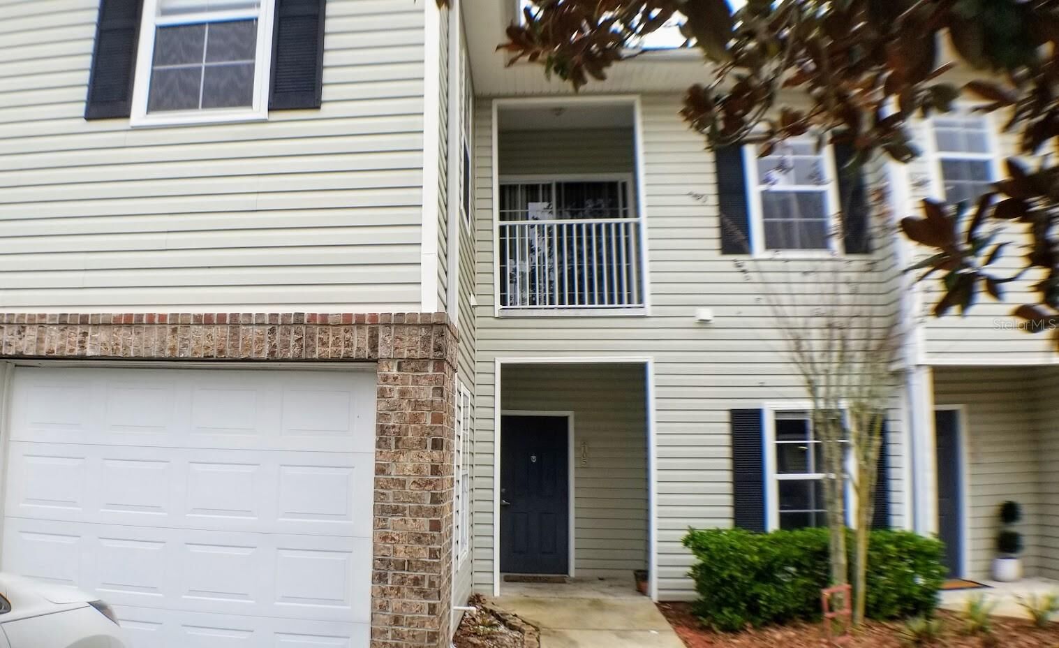 Property Photo:  4335 NW 48th Street 105  FL 32606 