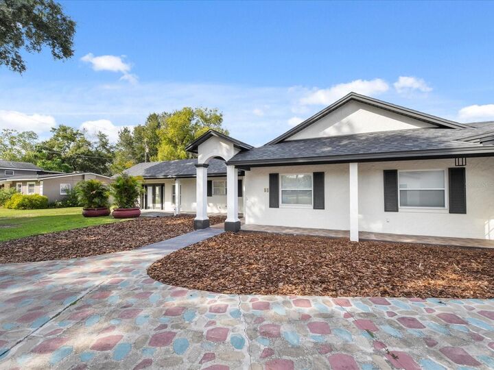 Property Photo: 329 Seminola Boulevard FL 32707