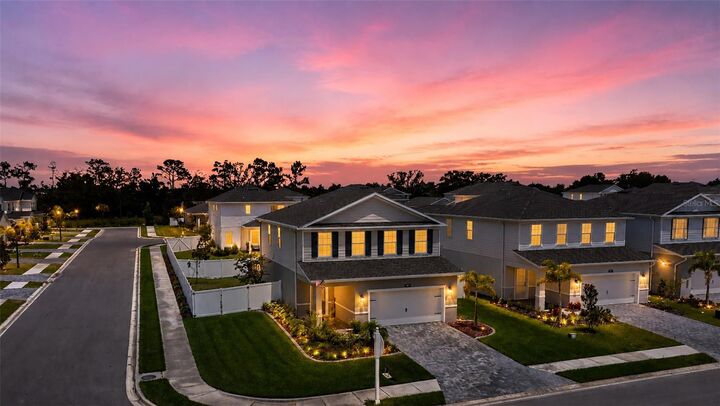Property Photo:  4507 Arden Way  FL 34211 