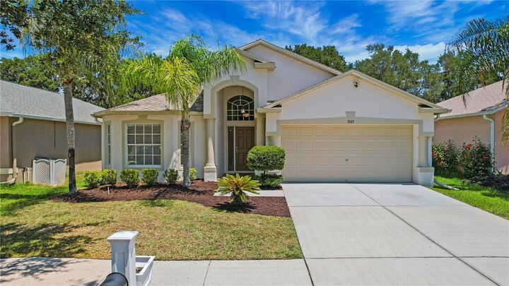 Property Photo:  31113 Stone Arch Avenue  FL 33545 