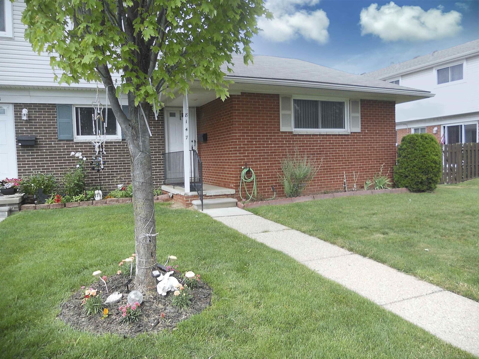 Property Photo:  8147 Busko Street  MI 48093 