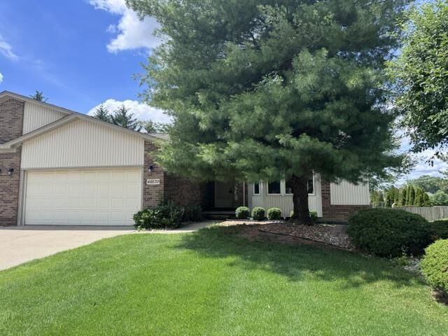 Property Photo:  46839 Scotch Pine Lane  MI 48042 