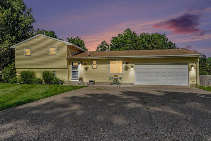 Property Photo:  795 Autumn Drive  MI 49078 