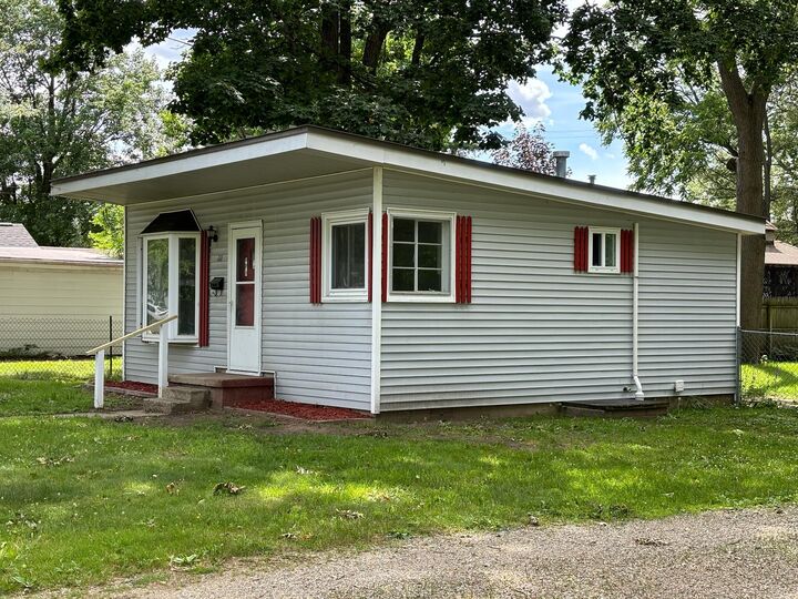 Property Photo:  111 Prospect Street  MI 49080 