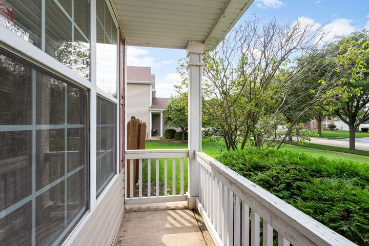 Property Photo:  1945 W Helen Drive  IL 60446 