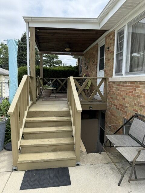 Property Photo:  10616 Essex Street  IL 60154 