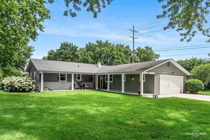 Property Photo: 707 Maple Lane IL 60510