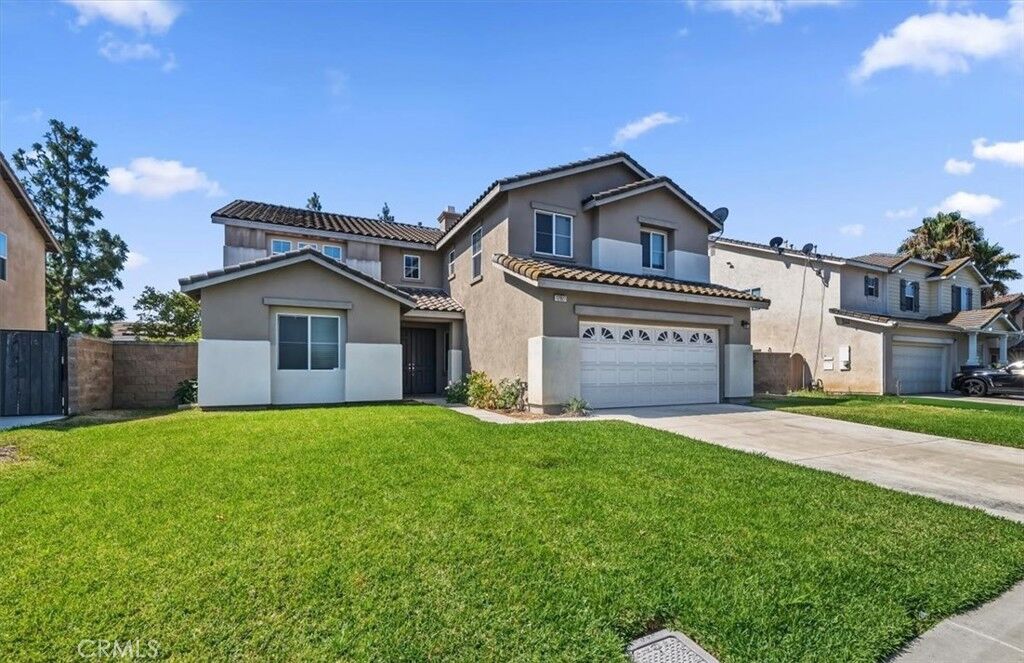 Property Photo: 12927 Osprey Street CA 92880