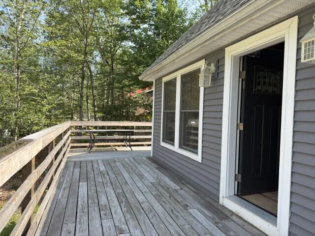 Property Photo:  6 Blueberry Lane  ME 04071 