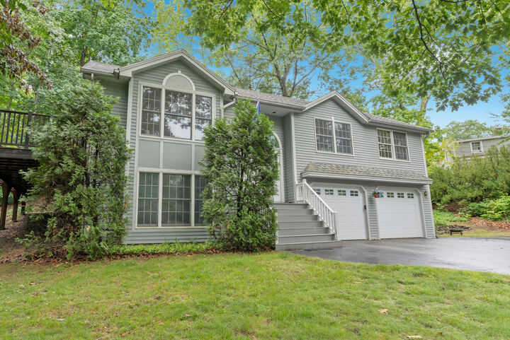 Property Photo:  1 Hillcrest Drive  ME 04083 