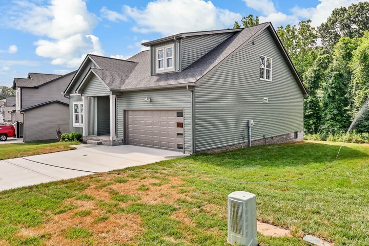 Property Photo:  163 Leitrim Dr  TN 37042 