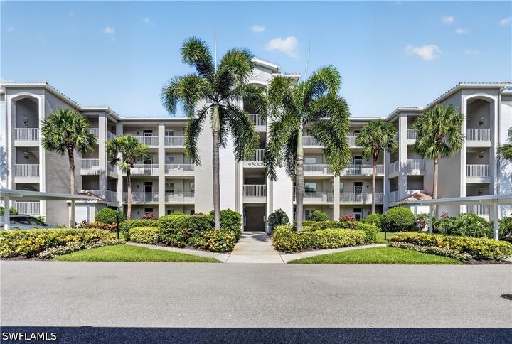 Property Photo:  9500 Highland Woods Boulevard 105  FL 34135 