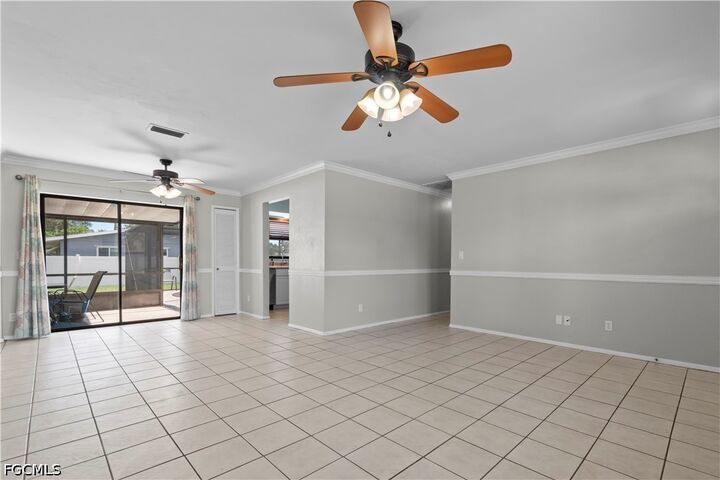 Property Photo:  2259 Chandler Avenue  FL 33907 