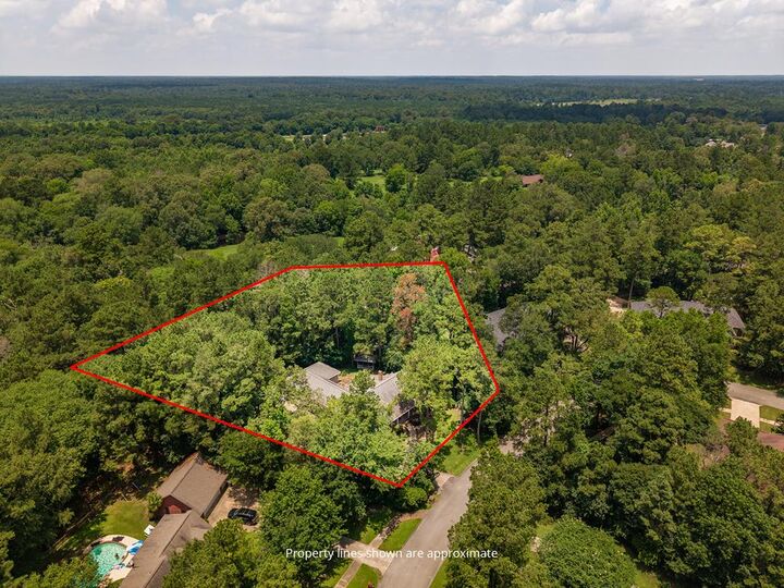 Property Photo: 503 Carriage Drive TX 75904