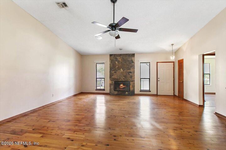 Property Photo:  1868 Hollars Place  FL 32068 