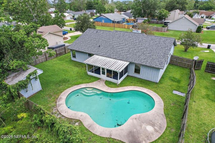 Property Photo:  1868 Hollars Place  FL 32068 
