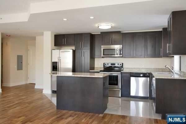 Property Photo:  29 1st Street 807  NJ 07601 